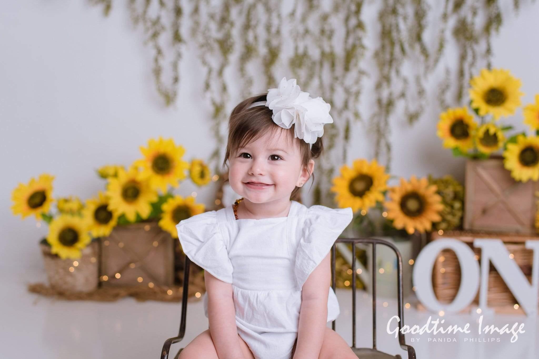 Allenjoy Sunflower Cakesmash Backdrop Designed by Panida Phillips - Allenjoystudio